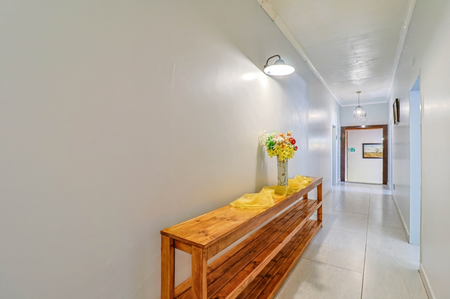 7 Bedroom Property for Sale in Waterkloof A H North West